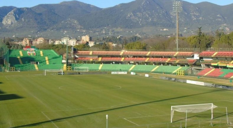 Serie C: la capolista Ternana riceve la cenerentola Cavese