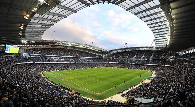 Stadio Etihad Stadium del City dalla Curva