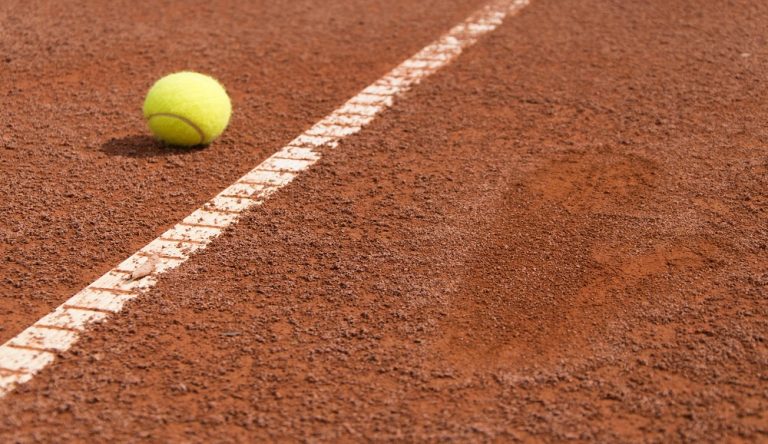 Campo da Tennis Arancione