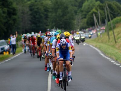 Ciclisti durante una gara