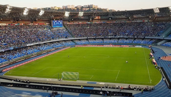 Serie A, il Napoli sfida l'Inter