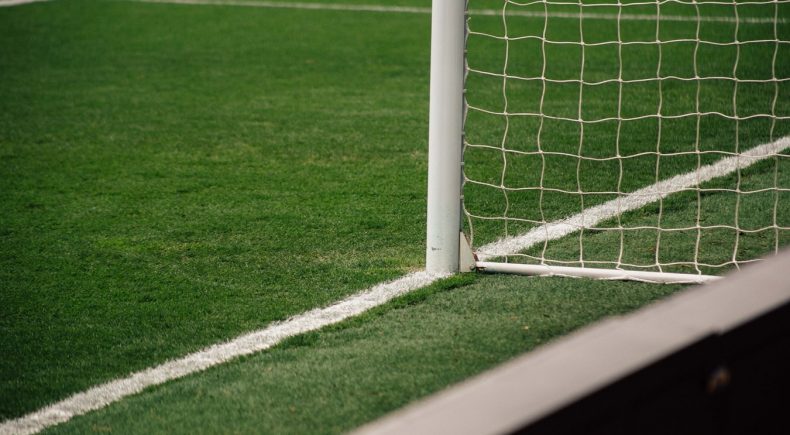 angolo basso destro porta da calcio