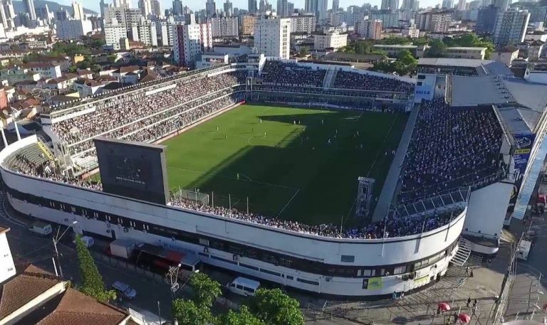 Brasilerio A: Santos contro Athletico Paranaense
