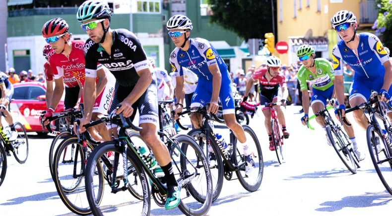 Ciclismo, al via la 14esima tappa del Tour de France