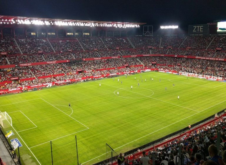 Liga: il Siviglia riceve l'Alaves