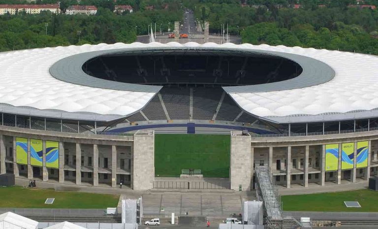 Bundesliga: Hertha Berlino contro Borussia Dortmund