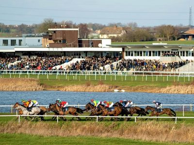 Huntingdon listed races